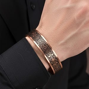 Brazalete de cobre para hombre y mujer con oraciones protectoras imagen 3