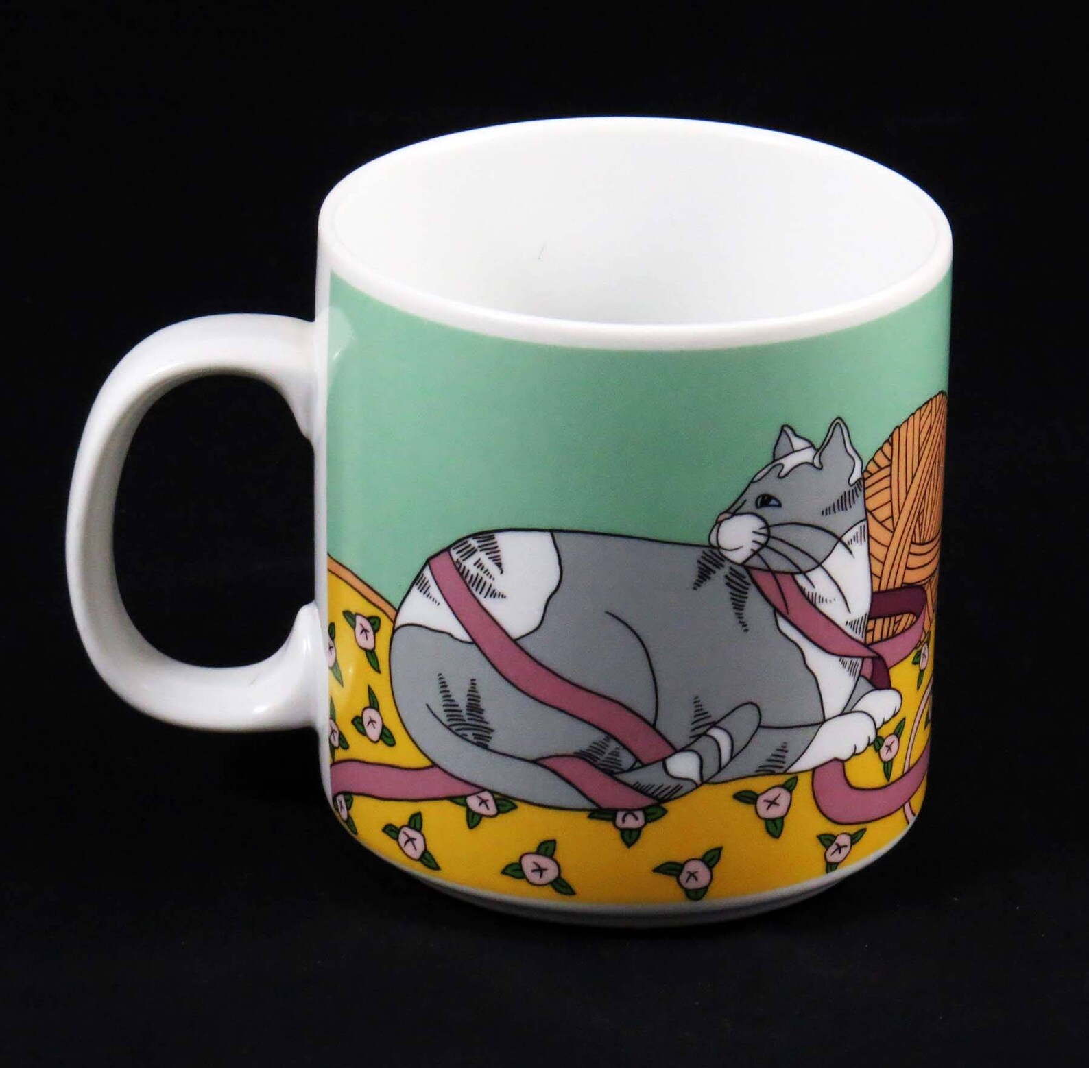 Vintage CAT With YARN MUG Cup / by Artist Mary LakeThompson / Etsy