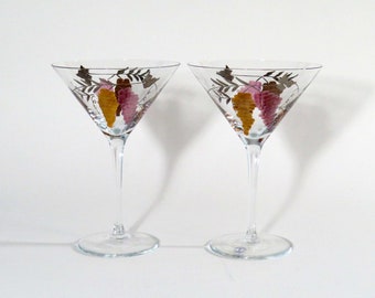 Vintage Set/2 Royal Danube Romanian Art Glass Etched CRYSTAL MARTINI GLASSES - Themed Grapes on Vines / Martini Lovers Gift