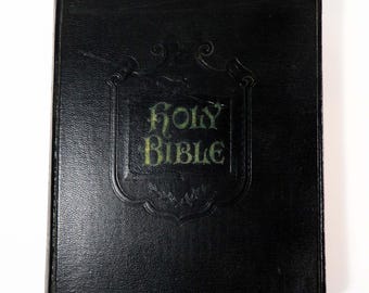 Antique 1937 KJV Study Bible: Holman Self-Pronouncing Edition