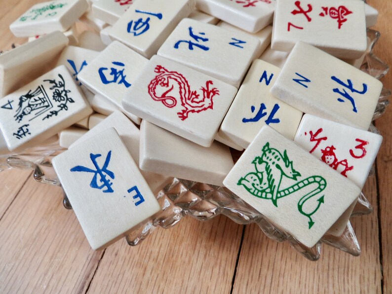 Lot of 80 Mixed Mahjong Tiles / Painted Wooden Tiles for image 1