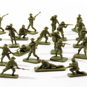 Vintage AIRFIX Australian WWII Infantry Figures: 1/72 Scale Plastic Military Set