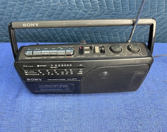 Vintage Sony Radio Kassette Cordier CFM-165TW Radio AM / FM