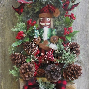 Woodland Santa Nutcracker Swag: Sleigh Bell Lodge Christmas Decor