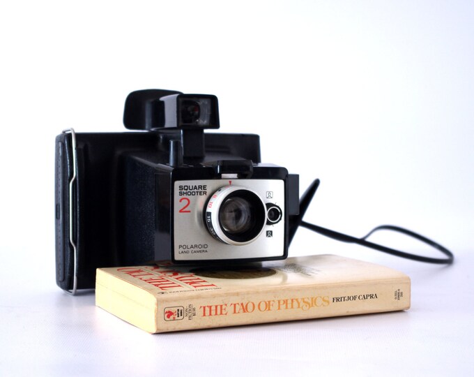 Polaroid Square Shooter 2 Vintage Camera Etsy