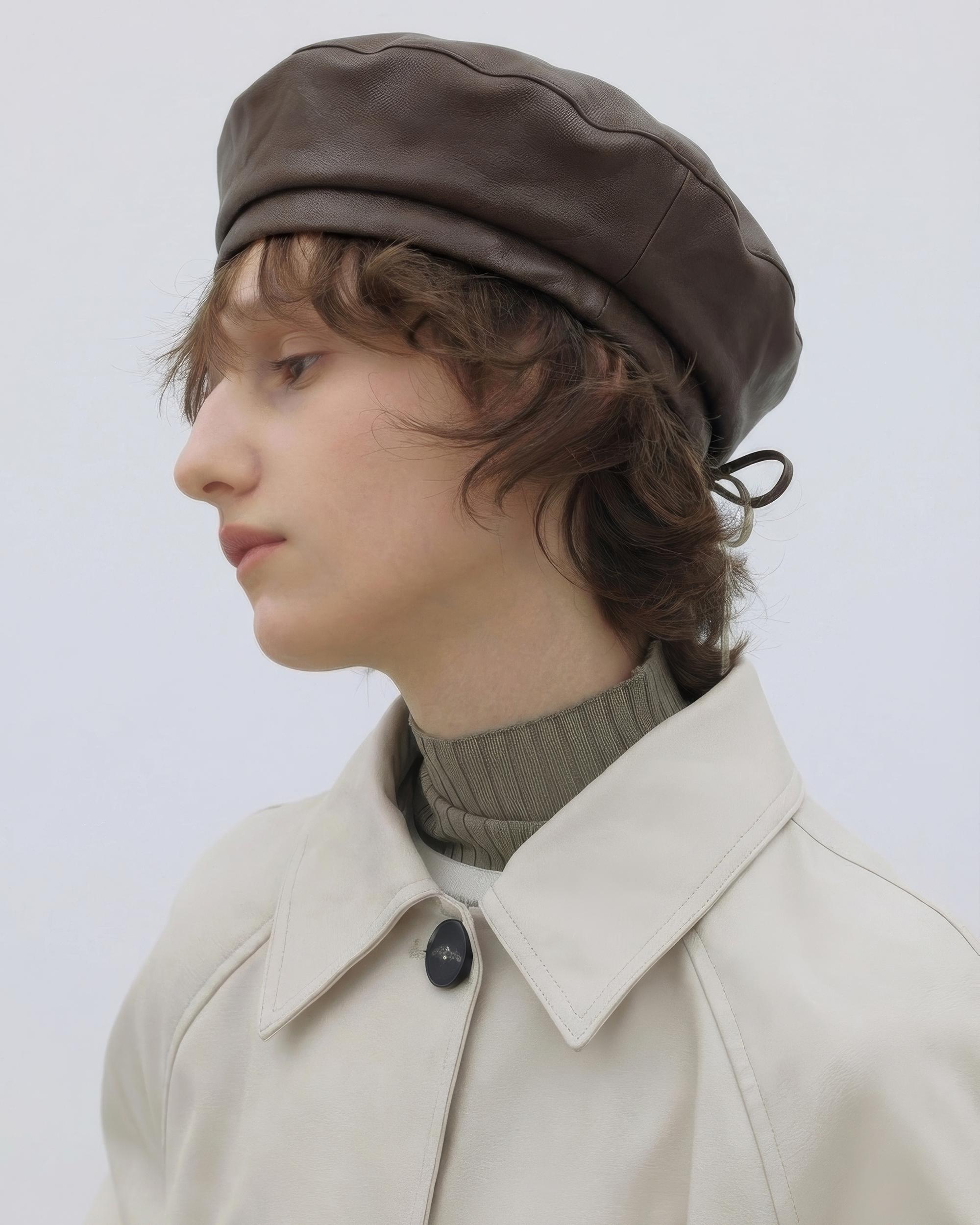 Dark Academia Beret - Etsy display picture 2
