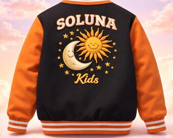 Chaqueta universitaria LumaFonds® Soluna Kids Edition Sun & Moon Nivel 1 Happy Skies Edición abierta