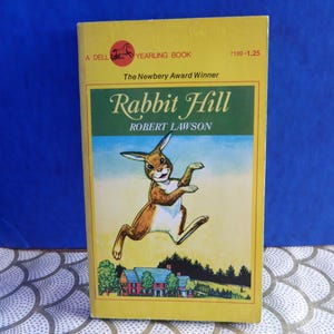 1975 Rabbit Hill Robert Lawson