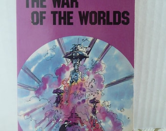 H.G. Wells - The War of the Worlds - Pocket Classics - 1984 softcover - Illustrated