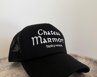 Chateau Marmont Trucker Cap aus schwarzem Schaumstoff mit weißer Stickerei