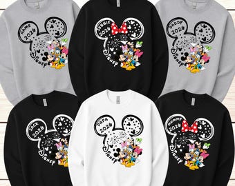 Personalisiertes Disney Familienreise 2026 Sweatshirt, Passende Gruppe Disney Sweatshirt, Benutzerdefinierte Minnie Mickey Familienurlaub Sweatshirt