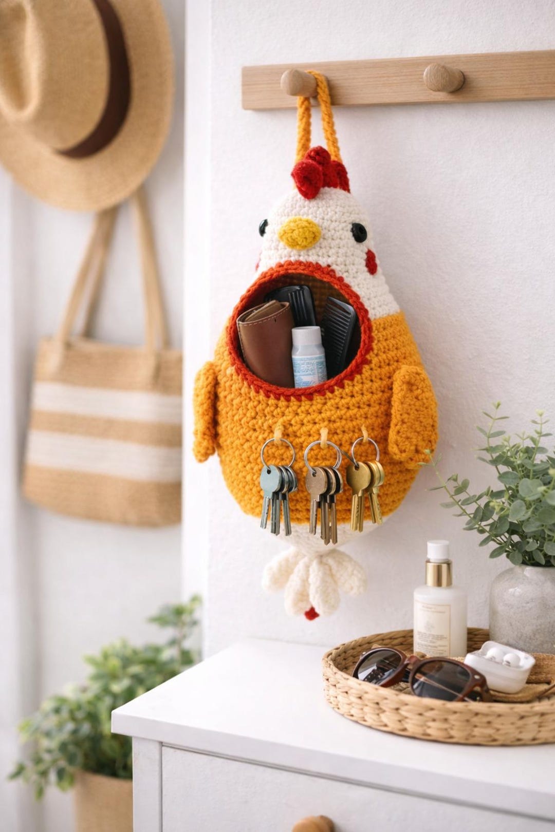 Chicken Key Rack Crochet Chicken Hanging Pouch & Keyholder Pattern PDF | Cute Wall ...