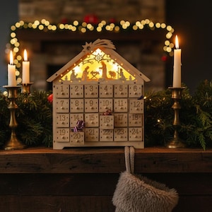 Wooden Christmas Advent Calendar with LED Lights, Winter Scene Countdown to Christmas Calendar Reusable Calendar for Kids Holiday Decor