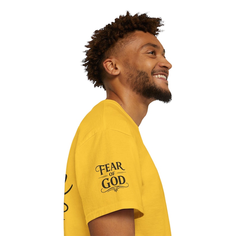 Chosen Fear of God T-Shirt | 1 Peter 2:9 Christian Scripture Tee image 3