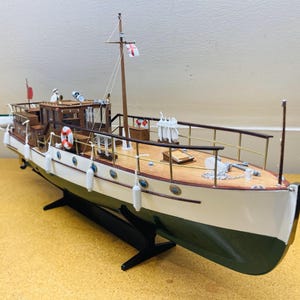 3D Print Your Own 1/24 Scale BLUEBIRD OF CHELSEA Yacht