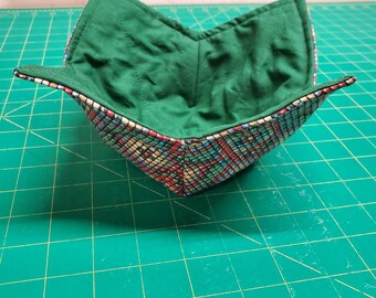 Microwave Bowlder (Bowl Holder) - Native American Beading Print/Dark Green Lining