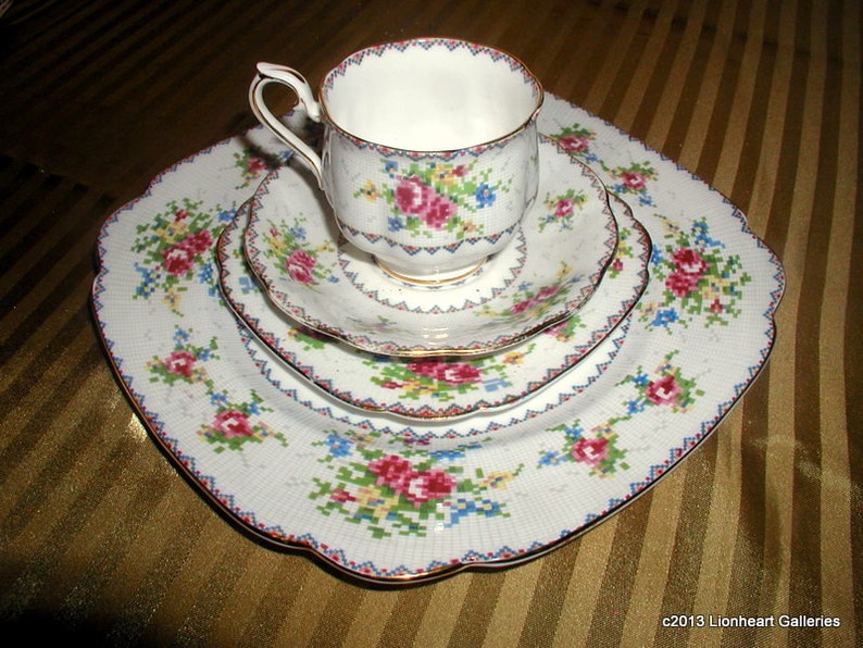 Vintage Royal Albert Petit Point 4 Piece Place Setting English Bone China Dinnerware