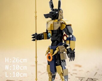 Assembla un'epica figura MOC di Nasus (Anubi) alta 26 cm con oltre 500 pezzi. Un modello da collezione di grande impatto per gli appassionati di fantasy e videogiochi.