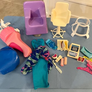 Large Lot Vintage Barbie Beauty Parlor Furniture & Accessories Lot, 23 pieces, 1970-80s, Cool!