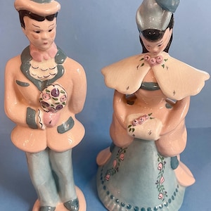 Sweet Vintage Kay Finch Victorian Courting Couple Figures, 1940-50s, California Pottery, Pretty Pastels, 7-1/2-8”