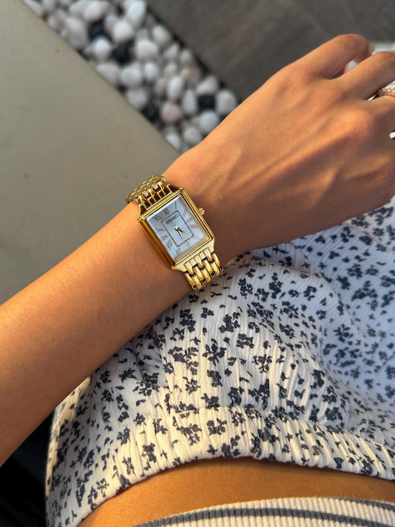 Vintage Seiko Women's Watch in 4 colors | Gold Tank Case, Japanese Quartz, Roman Numerals, Slim Bracelet | Gift for Her