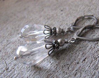 vintage style clear crystal earrings - glass tear drop - antique style dark silver - stainless steel lever back ear wires