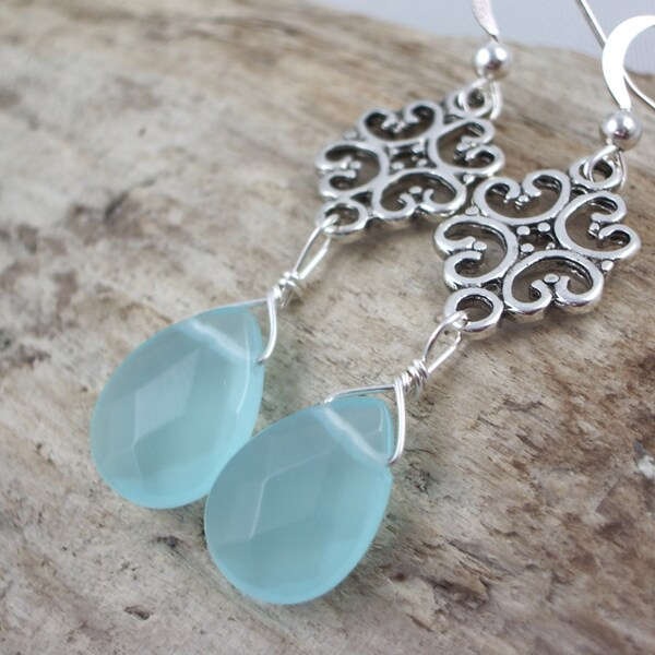 piedras preciosas lindo calcedonia azul y plata gota cuelgan los pendientes