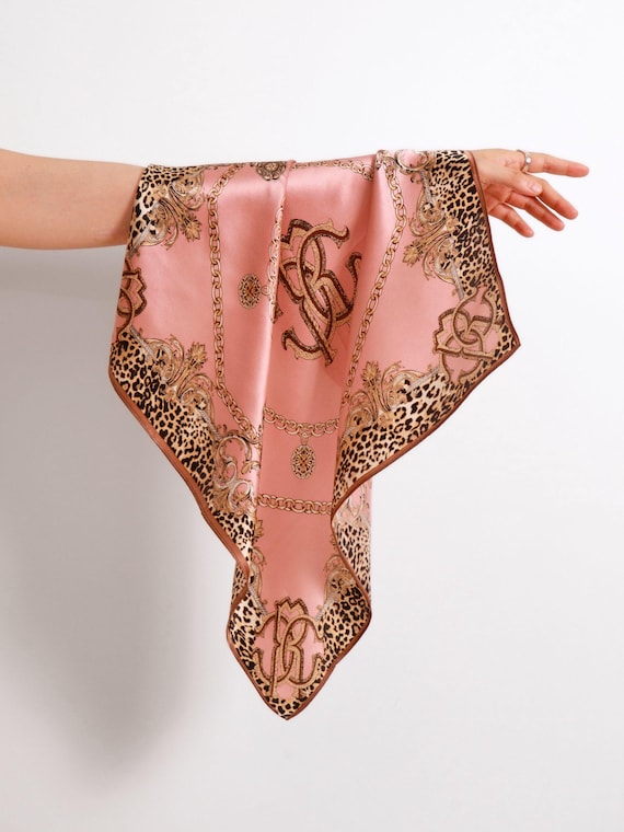 100% Real Mulberry Silk Scarf, Pink Leopard Print Square Pocket Scarf, Pure Silk Bandana 53x53cm 21inch, Lightweight Small Neckerchief