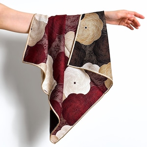 Lenço quadrado floral de camélia em lã e seda, 65 cm, xale floral dupla face em tons de vermelho e marrom, bandana vintage, presente elegante para mulheres.