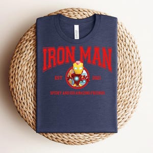 Marvel Avengers Iron Man Shirt, Iron Man Tony Stark Shirt, Marvel Superhero Shirt, MCU Fan Tee, Marvel Family Party Gift bild 9