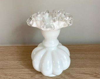 Jarrón antiguo Fenton Silver Crest con forma de melón