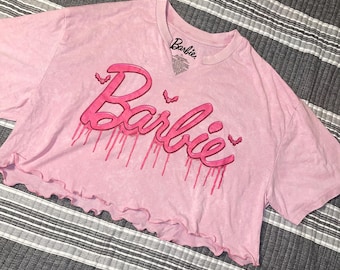Gothic Barbie tee cropped with lettuce hem