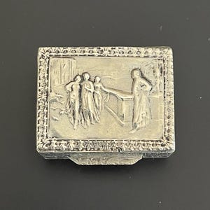 Antiek zilverkleurig pillendoosje, vintage reliëf sieradenhouder, mini decoratieve sieradenhouder