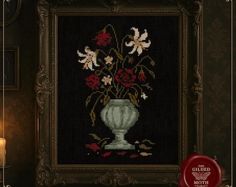 ゴシック花瓶クロスステッチパターン • ダークボタニカル静物画PDF • 中世の花刺繍 • ヴィンテージ花瓶刺繍ウォールアート