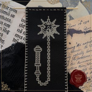 Kreuzstich Stickmuster • Gothic Blackwork Waffe PDF • Dark Fantasy Mace Stickdatei • Einfarbiges minimalistisches Stickmuster