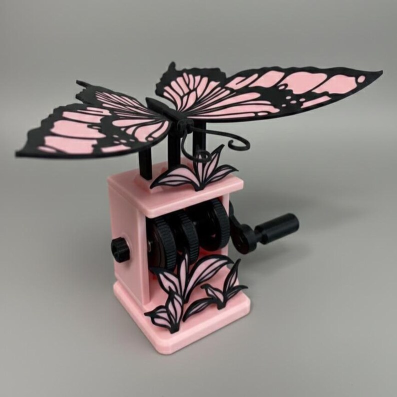 Flapping Dancing Butterfly Wings Hand-Crank Fidget Toy – Interactive Nature 3D Printed Decor Pink and Black