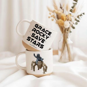 Taza Grace Rocky Save Stars, Taza de cerámica para amantes de los libros, Merchandising de Project Hail Mary, Taza Rocky Amaze Space, Regalo para amantes de los libros de ciencia ficción