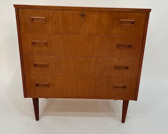 Mid Century Modern Teak 4-Drawer Dresser: Danish Style Storage Cabinet