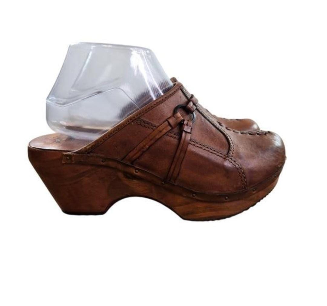 1980s Vintage Clogs