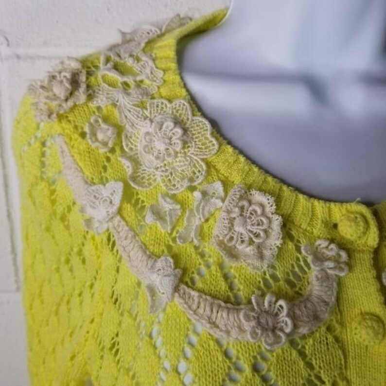 Y2K Anthropologie Little Yellow Bird Cardigan Sweater, Crochet Lace Applique Coquette Top, Twee Gilmore Girls Soft Girl Knit image 11
