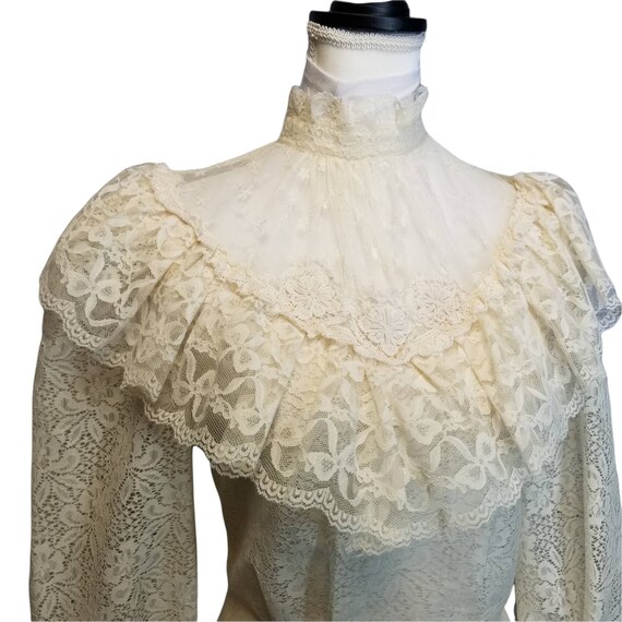Vtg 70s does victorian ivory lace sheer ruffle pu… - image 2