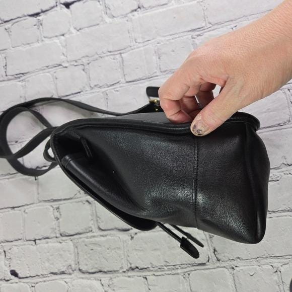 Vintage Coach 9960 Black Leather Backpack Purse, 90s Y2k  display picture 1