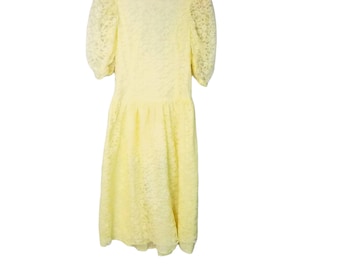 Vtg 80s yellow lace puff sleeve prom formal dress, vintage 1980s sweet romantic puffed sleeve yellow eyelet cottagecore dress