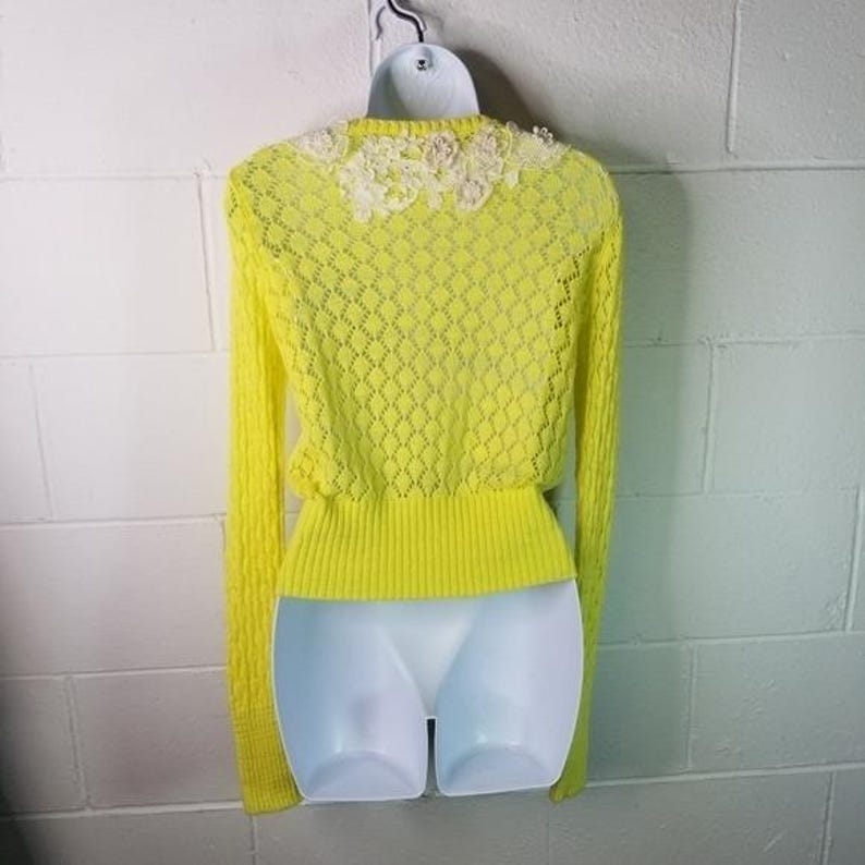 Y2K Anthropologie Little Yellow Bird Cardigan Sweater, Crochet Lace Applique Coquette Top, Twee Gilmore Girls Soft Girl Knit image 10