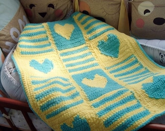 Handgemaakte gehaakte babydeken met hartje, zachte chenille babydeken, peuterdeken met naam, gepersonaliseerd kraamcadeau