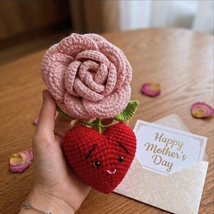 Crochet Rose Pattern – Bouquet of Flowers Amigurumi, Heart with Rose, Easy PDF for Gift