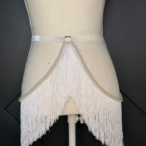 Falda burlesque con flecos de perlas cosida a mano – Talla pequeña