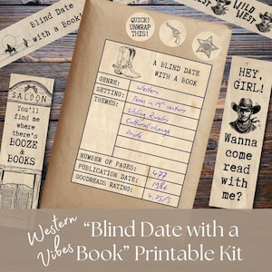 Może przedstawiać: Zestaw do druku "Blind Date with a Book" w stylu western. Zestaw zawiera książkę owiniętą w brązowy papier, zakładki i naklejki. Gatunek książki to western, osadzony w Teksasie w XIX wieku.