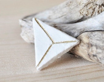 Geometric Brooch - Simple Triangle - The Tetrahedron