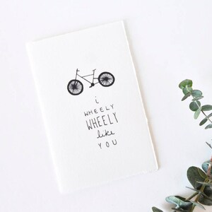 Eenvoudige Valentijn - Leuke Kinderkaart - Wheely Wheely Like You